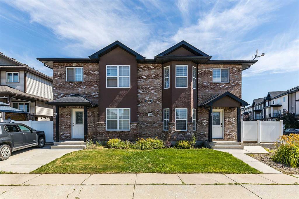 Picture of 4933 Southlands Drive SE, Medicine Hat Real Estate Listing