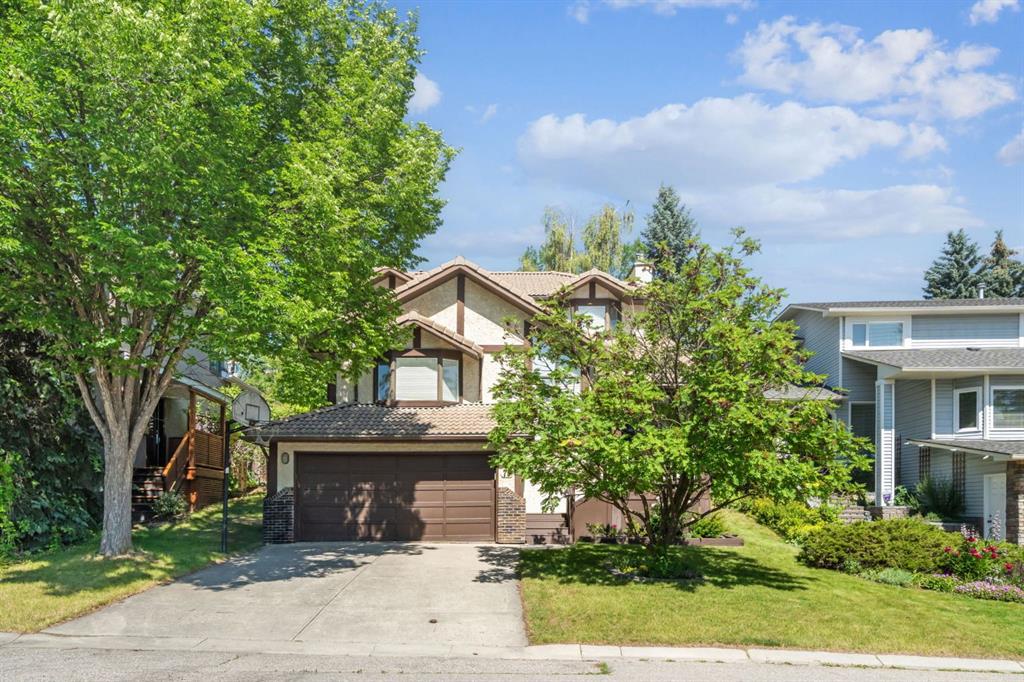 Picture of 79 Strathlorne Crescent SW, Calgary Real Estate Listing