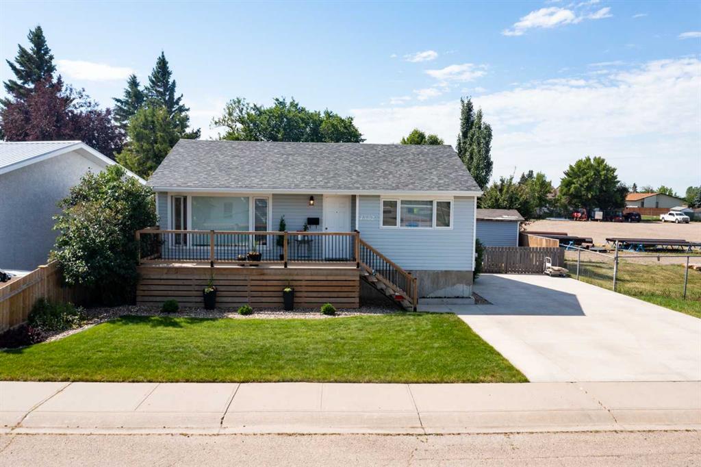 Picture of 4502 Heritage Place , Taber Real Estate Listing