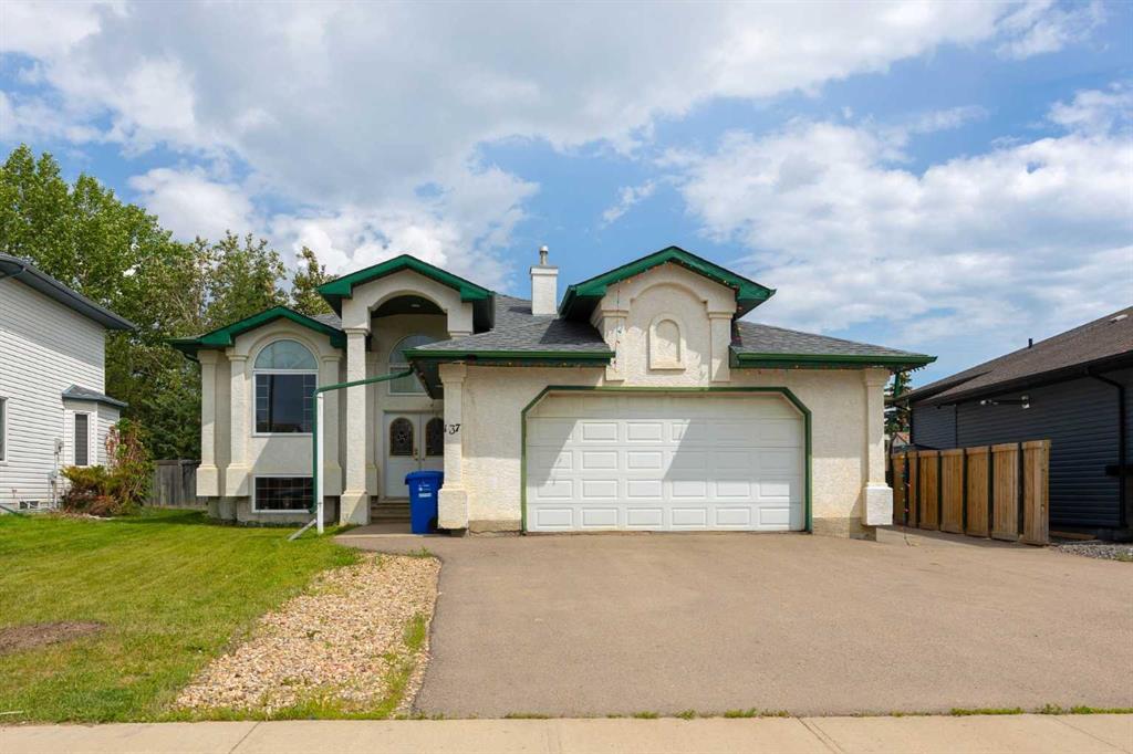 Picture of 137 Barber Drive , Fort McMurray Real Estate Listing
