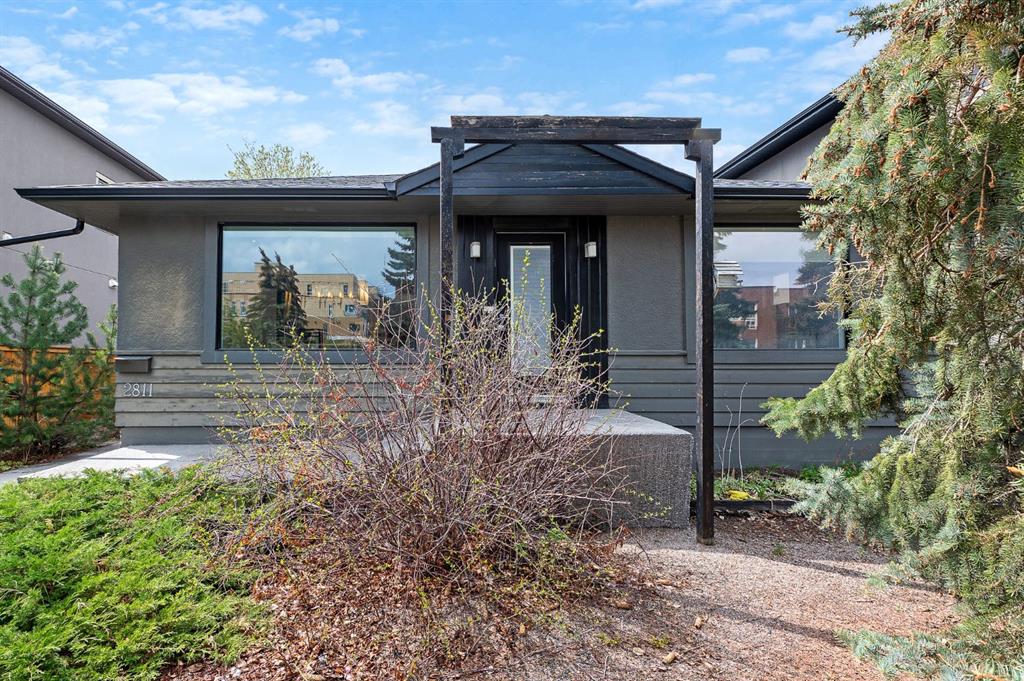 Picture of 2811 25 Street SW, Calgary Real Estate Listing
