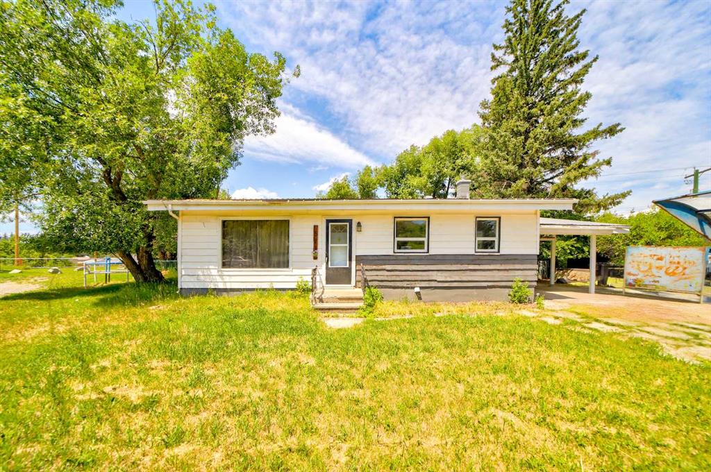 Picture of 511 Kettles Street , Pincher Creek Real Estate Listing