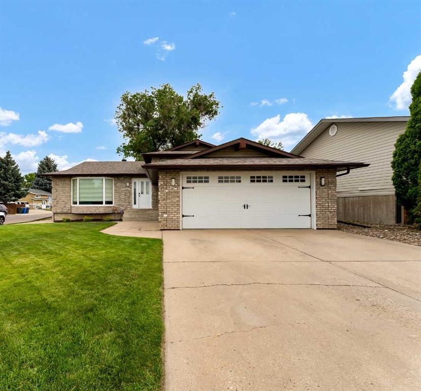 Picture of 238 Cameron Road SE, Medicine Hat Real Estate Listing