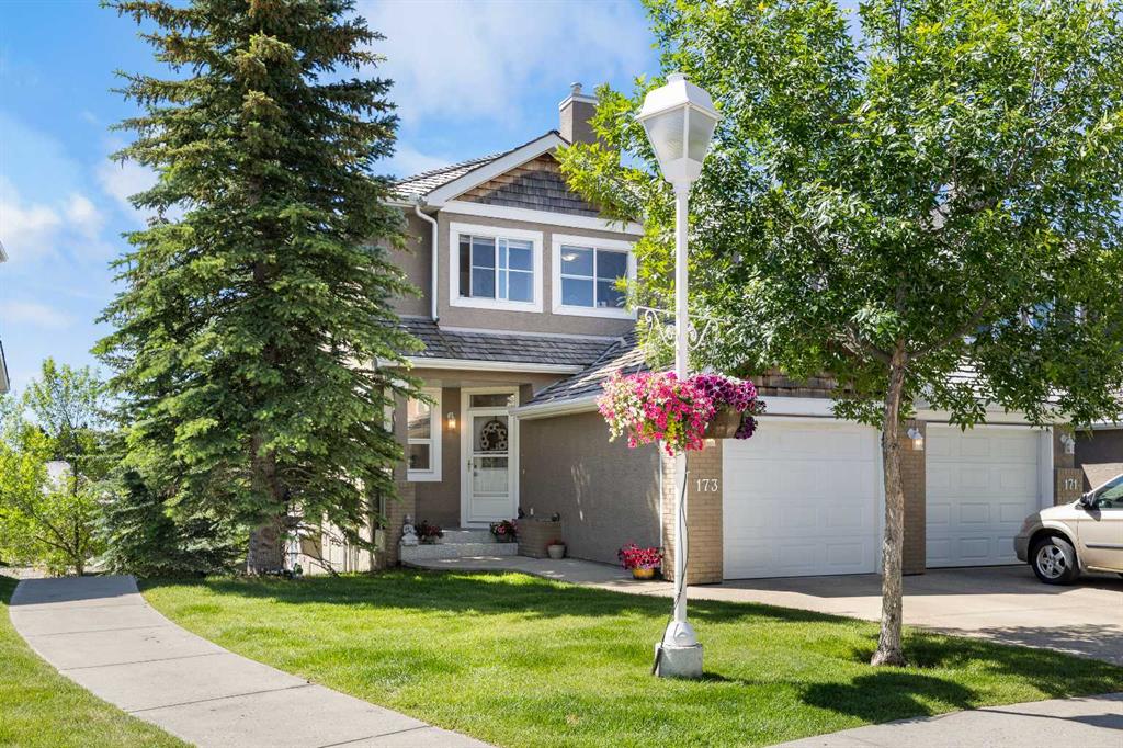 Picture of 173 Royal Manor NW, Calgary Real Estate Listing