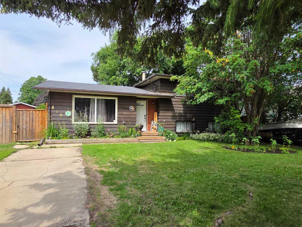 Picture of 416 7 Street NE, Slave Lake Real Estate Listing