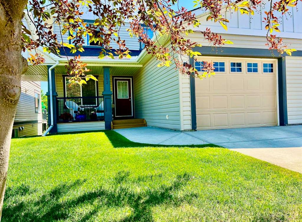 Picture of 102, 2384 Sagewood Gate SW, Airdrie Real Estate Listing