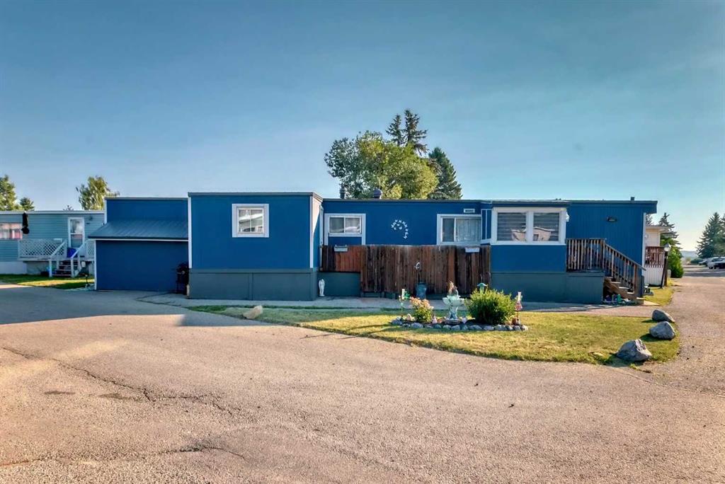 Picture of 422, 3223 83 Street , Calgary Real Estate Listing