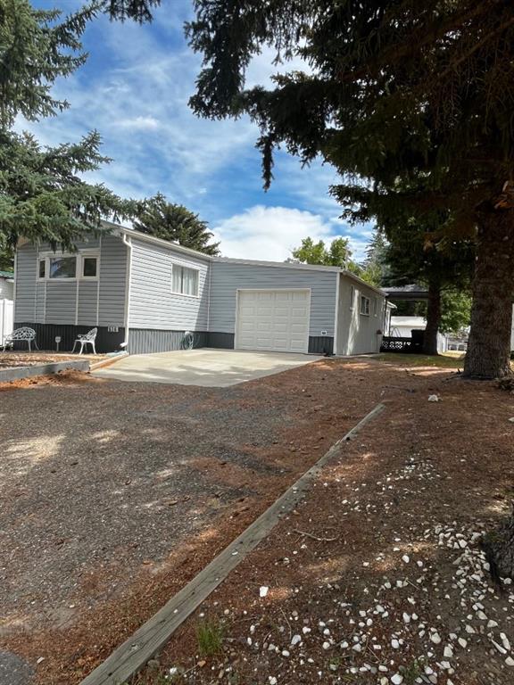 Picture of 616 Main Street , Milk River Real Estate Listing