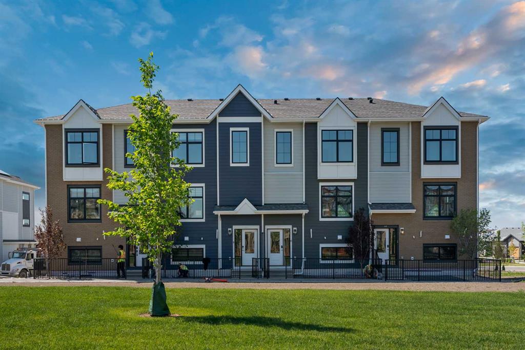 Picture of 110, 595 Mahogany Road SE, Calgary Real Estate Listing