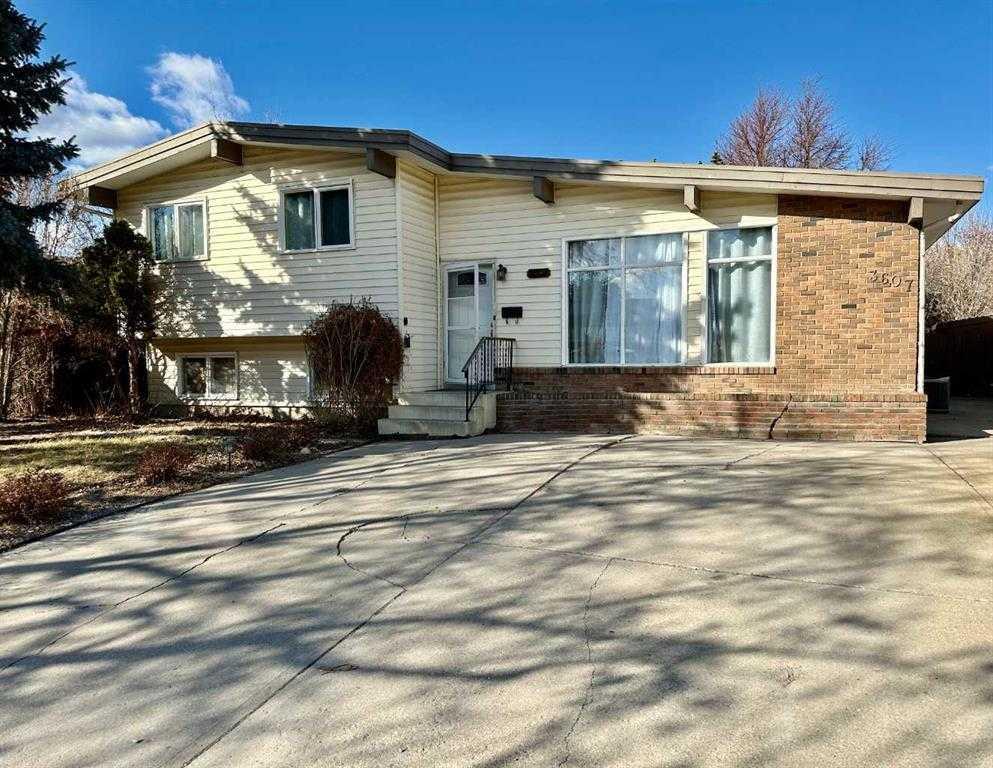 Picture of 3607 20 Avenue S, Lethbridge Real Estate Listing