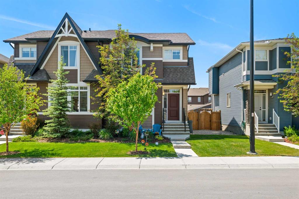 Picture of 5 Willow Crescent , Okotoks Real Estate Listing