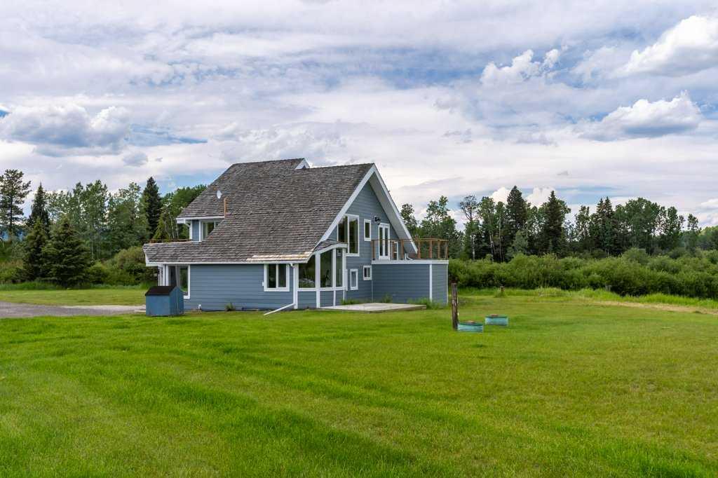 Picture of 292 Saddle Road , Rural Rocky View County Real Estate Listing