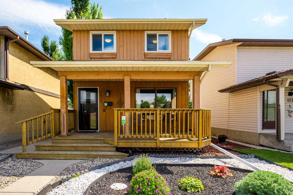 Picture of 131 Shawmeadows Close SW, Calgary Real Estate Listing