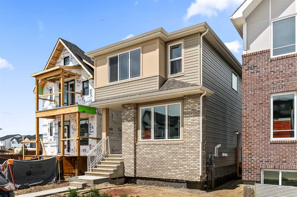 Picture of 201 Setonstone Green SE, Calgary Real Estate Listing