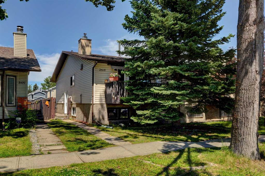 Picture of 2416 Woodview Drive SW, Calgary Real Estate Listing