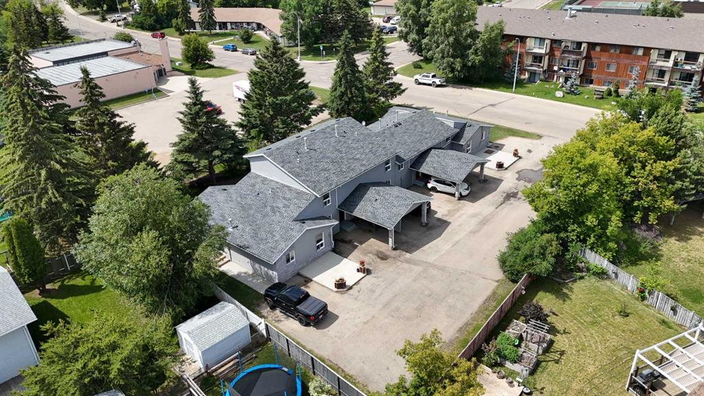 Picture of 4405 PLEASANTVIEW Drive , High Prairie Real Estate Listing