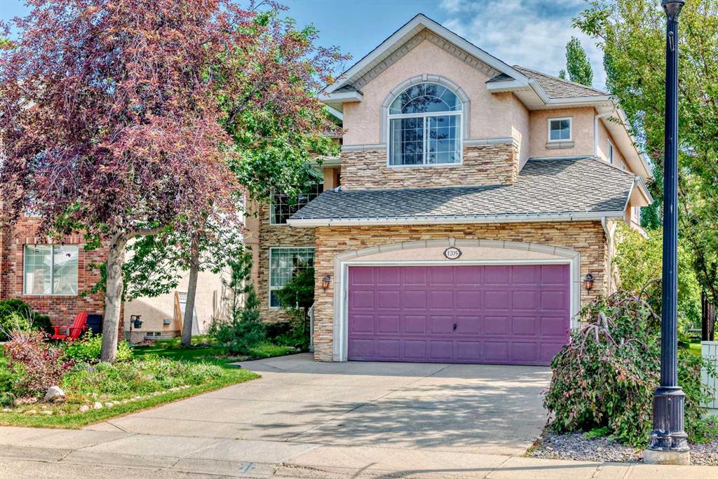 Picture of 1205 Strathcona Drive SW, Calgary Real Estate Listing