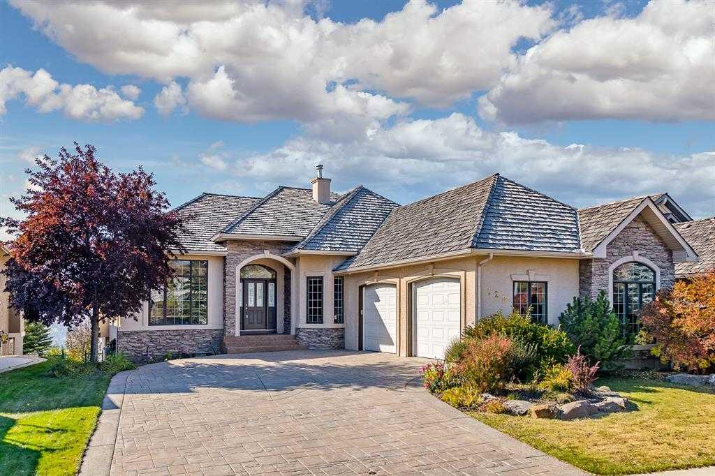 Picture of 120 Gleneagles Landing , Cochrane Real Estate Listing