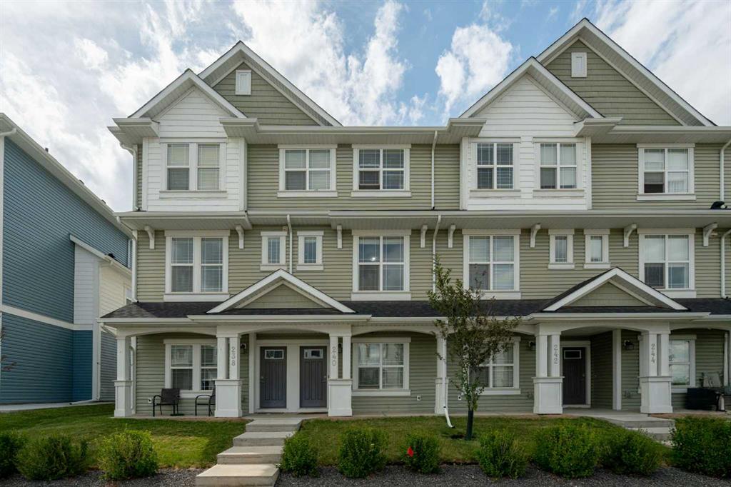 Picture of 240 Copperleaf Way SE, Calgary Real Estate Listing