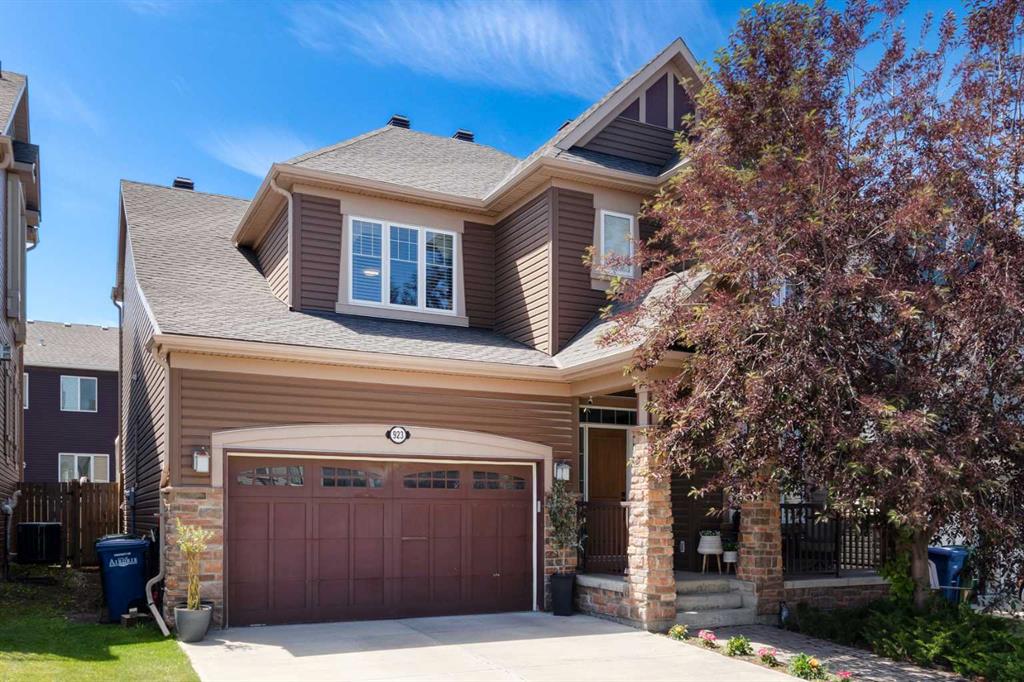 Picture of 923 Windsong Drive SW, Airdrie Real Estate Listing