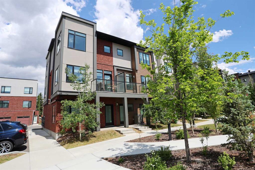 Picture of 255 Greenbriar Common NW, Calgary Real Estate Listing