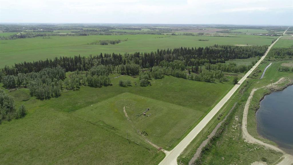Picture of 424 Township Road , Rural Ponoka County Real Estate Listing