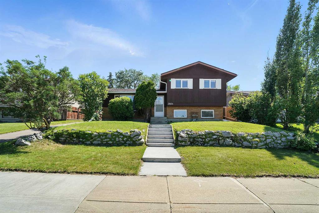 Picture of 3804 52A Avenue , Innisfail Real Estate Listing