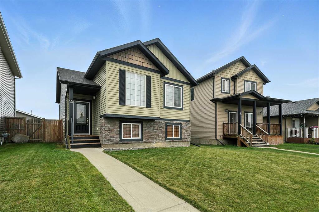 Picture of 92 Oswald Close , Red Deer Real Estate Listing