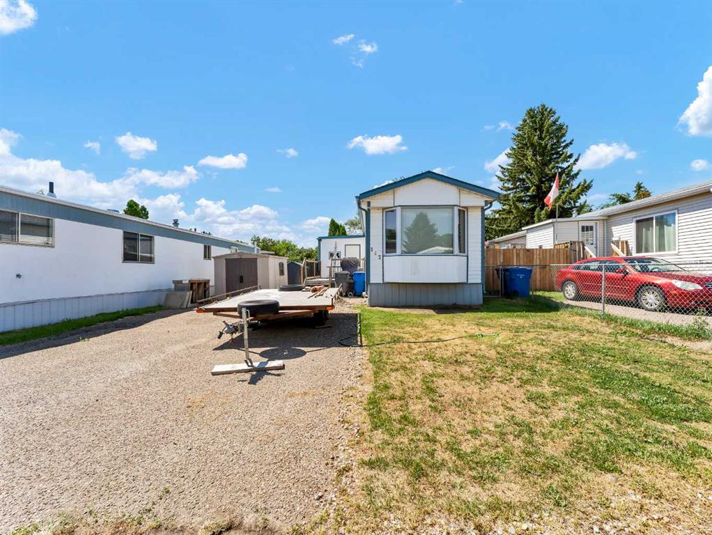 Picture of 142 Anson Avenue SW, Medicine Hat Real Estate Listing