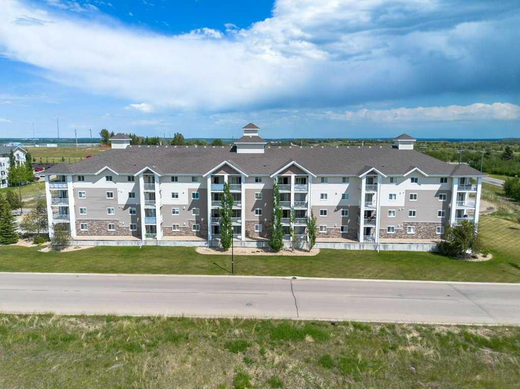 Picture of 105, 3 Broadway Rise , Sylvan Lake Real Estate Listing