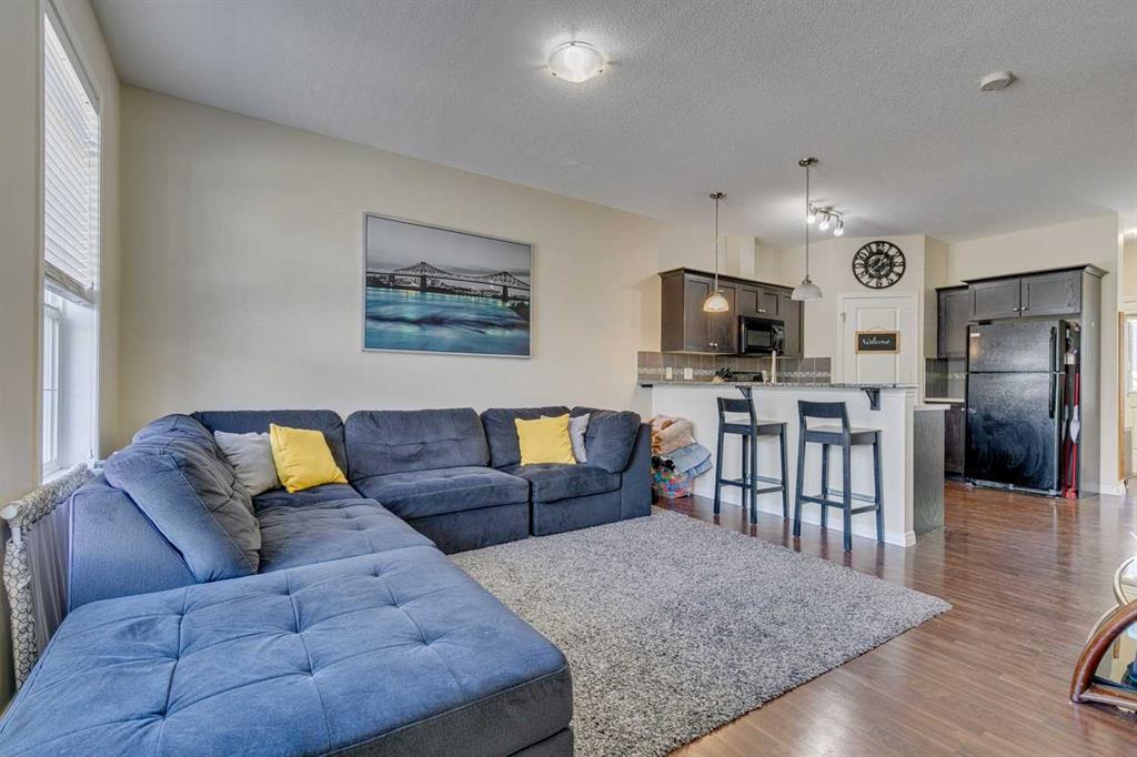 Picture of 802, 1001 8 Street NW, Airdrie Real Estate Listing