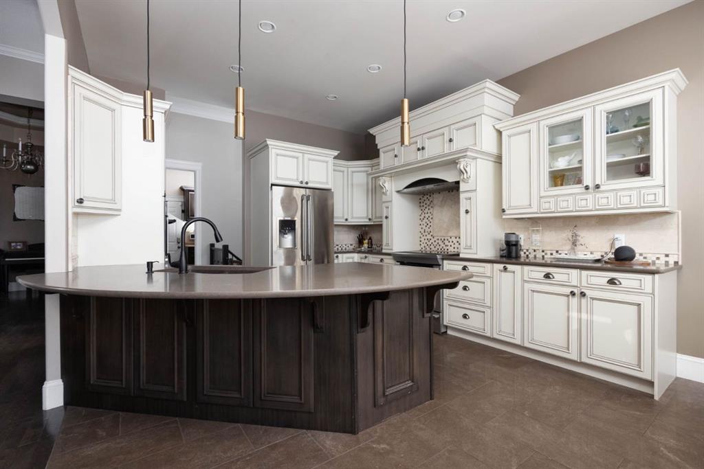 Picture of 127 Killdeer Place , Fort McMurray Real Estate Listing