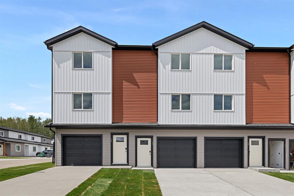 Picture of 13 Park Lane , Didsbury Real Estate Listing