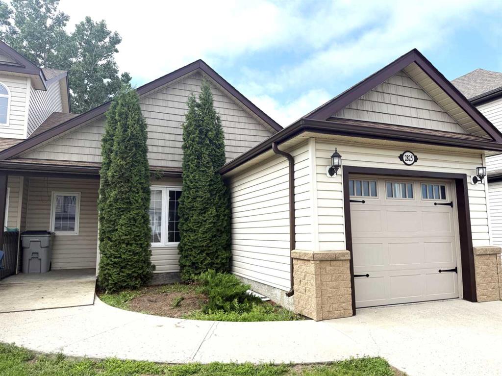 Picture of 2825 12 Avenue , Wainwright Real Estate Listing