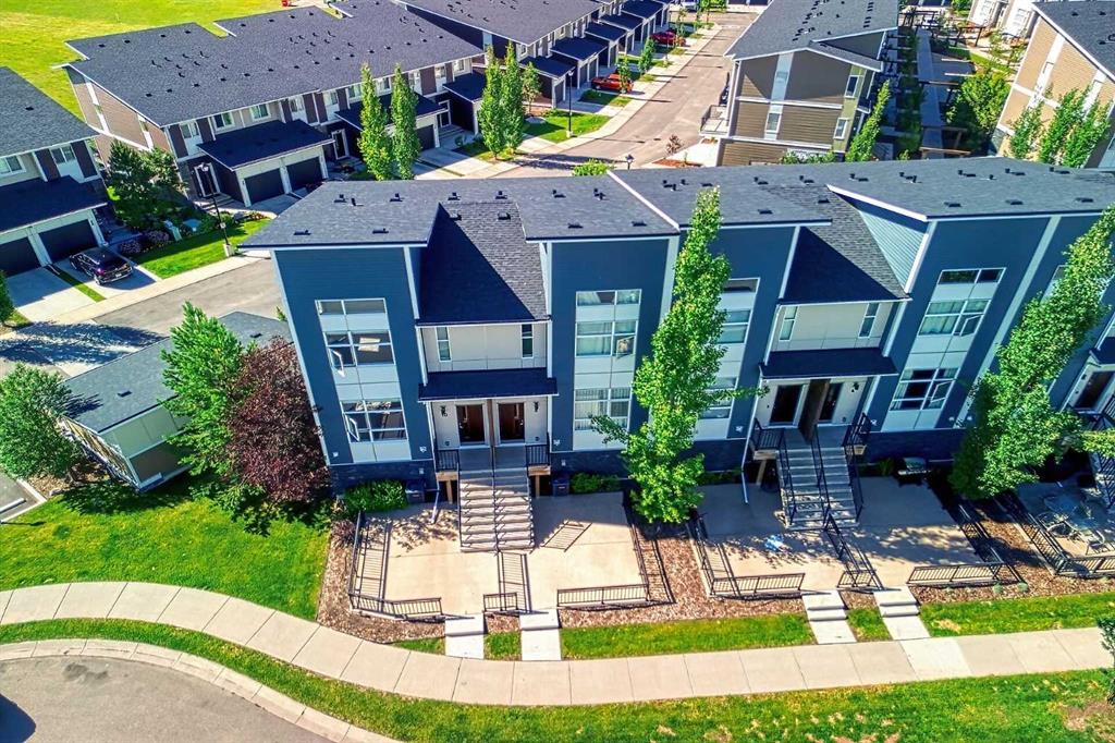 Picture of 10 Walden Lane SE, Calgary Real Estate Listing