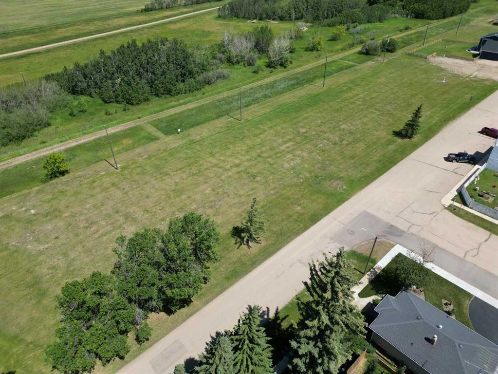 Picture of 4904 50 Avenue , Botha Real Estate Listing