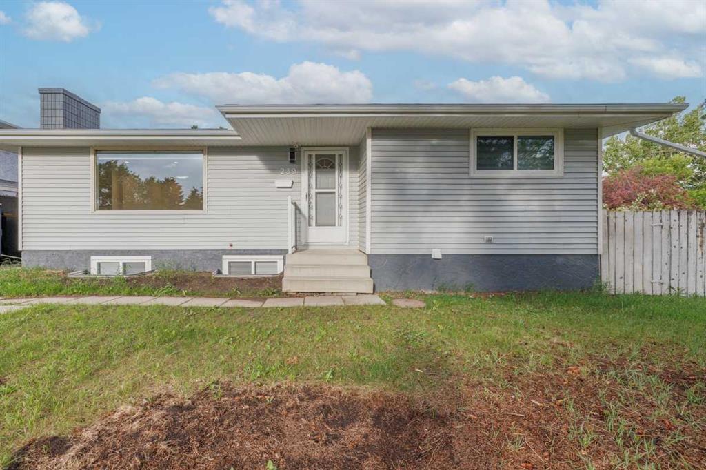 Picture of 239 Marlyn Place NE, Calgary Real Estate Listing