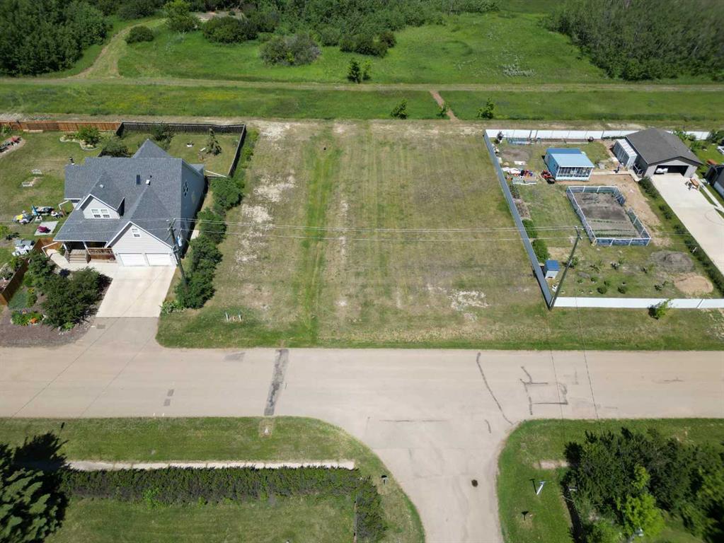 Picture of 5102 50 Avenue , Botha Real Estate Listing