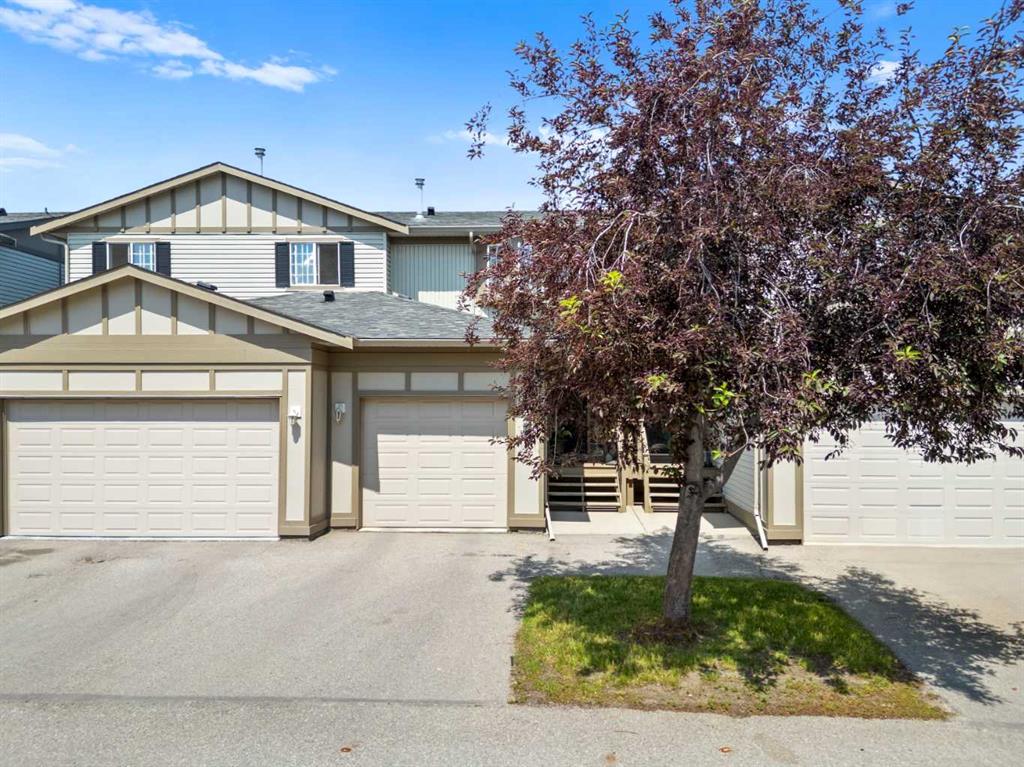 Picture of 702, 720 Willowbrook Road NW, Airdrie Real Estate Listing