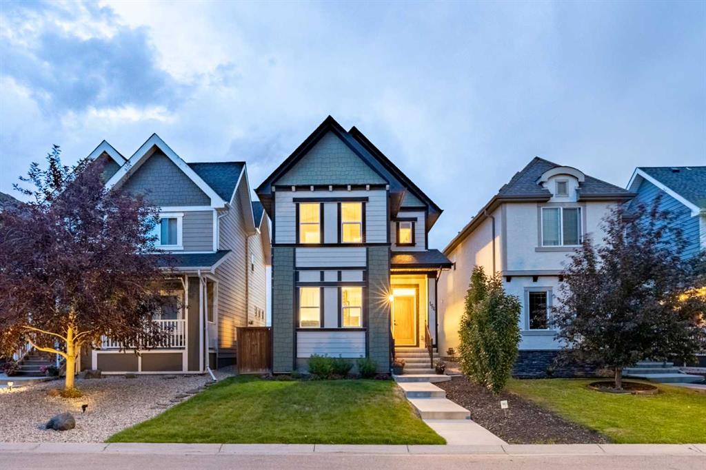 Picture of 154 Marquis Common SE, Calgary Real Estate Listing