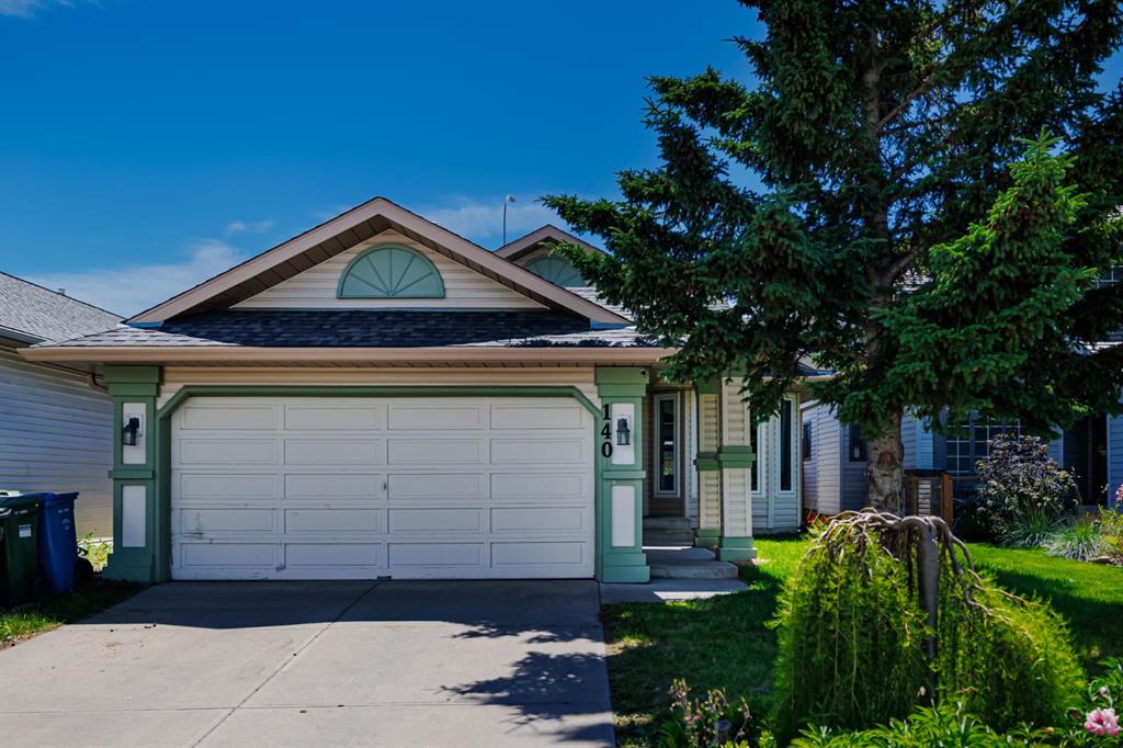 Picture of 140 Valley Meadow Close NW, Calgary Real Estate Listing
