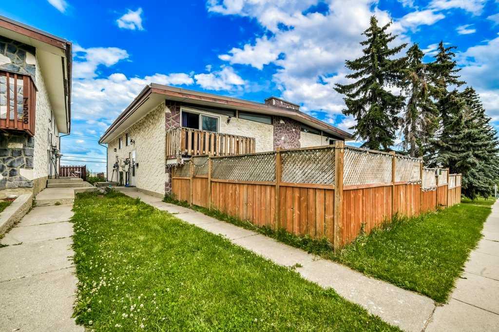 Picture of 3, 7524 Hunterview Drive NW, Calgary Real Estate Listing