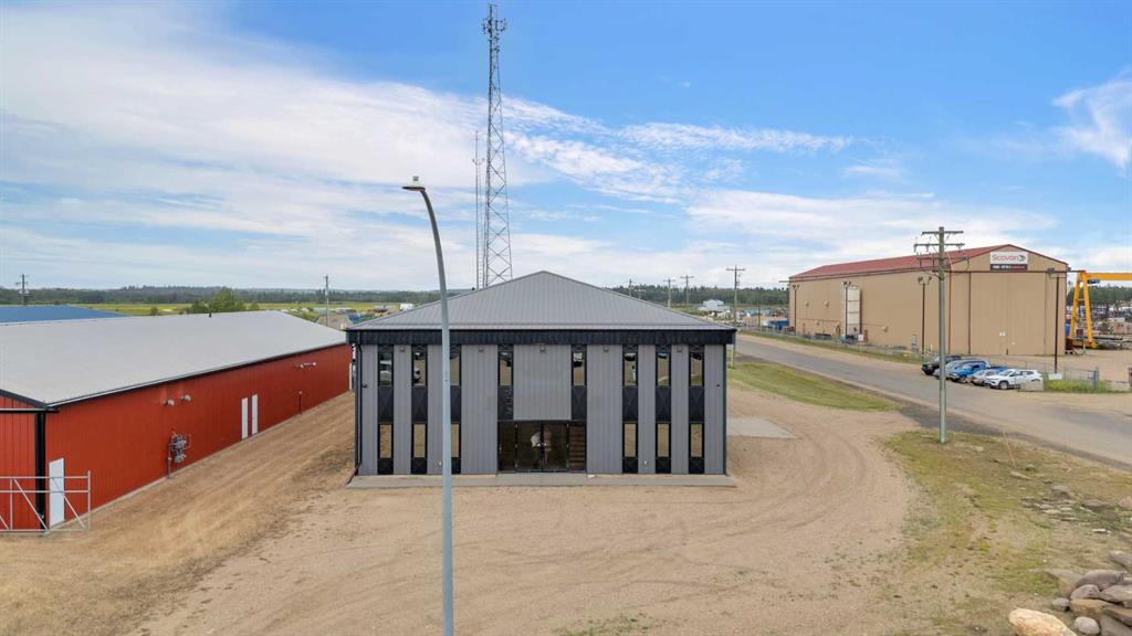 Picture of 3620 67 Street  , Ponoka Real Estate Listing