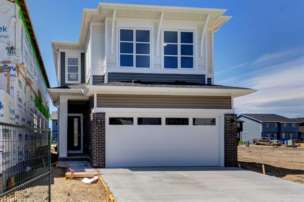 Picture of 232 Creekstone Circle SW, Calgary Real Estate Listing