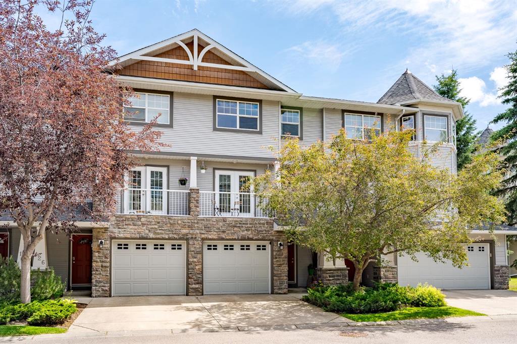 Picture of 122 Inglewood Grove SE, Calgary Real Estate Listing