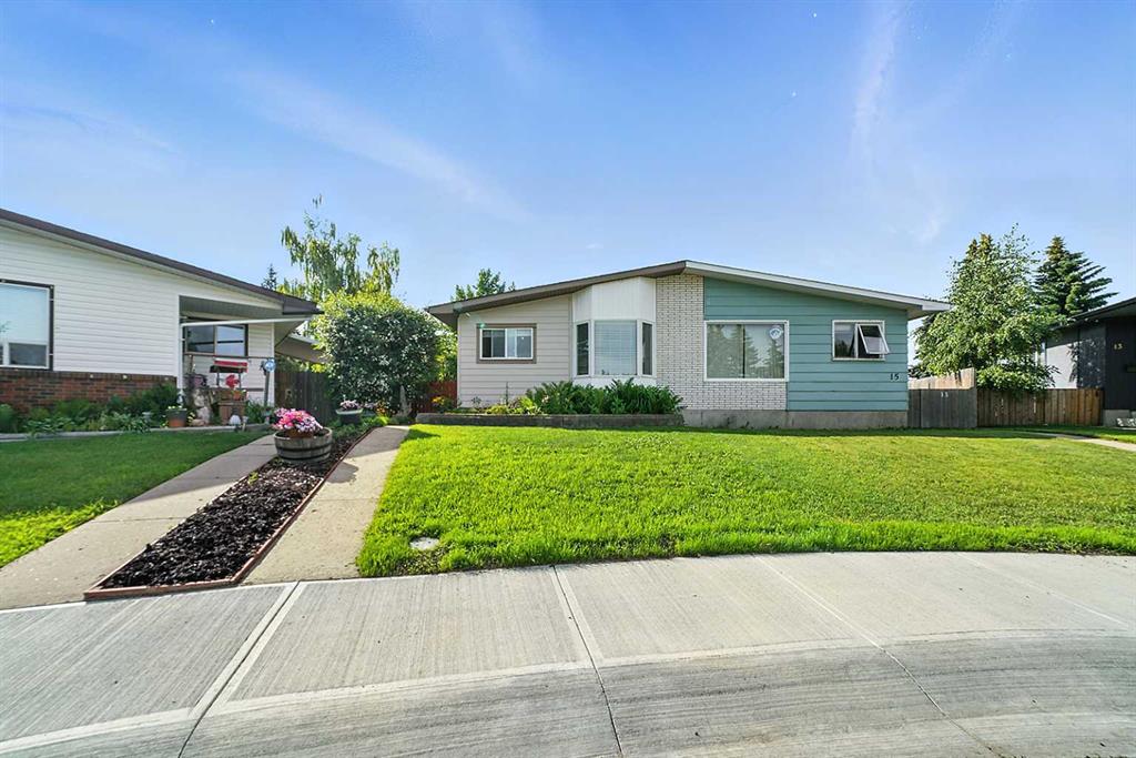Picture of 17 Abbott Close , Red Deer Real Estate Listing