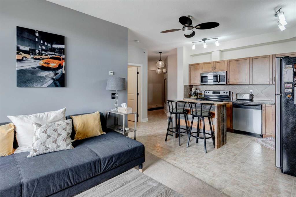 Picture of 402, 132 1 Avenue NW, Airdrie Real Estate Listing