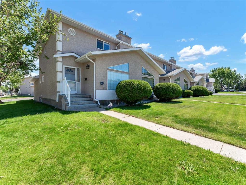 Picture of 101, 165 South Ridge Drive SE, Medicine Hat Real Estate Listing
