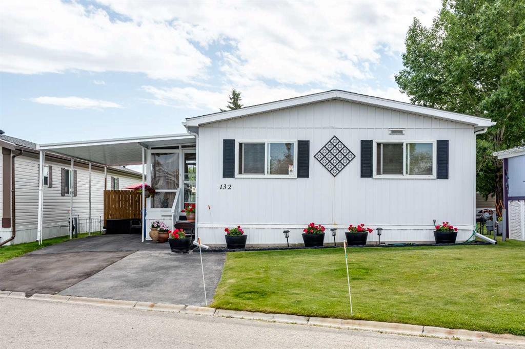 Picture of 132, 99 Arbour Lake Road NW, Calgary Real Estate Listing