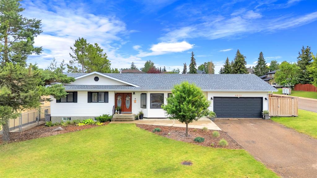 Picture of 4822 45 Avenue , Sylvan Lake Real Estate Listing